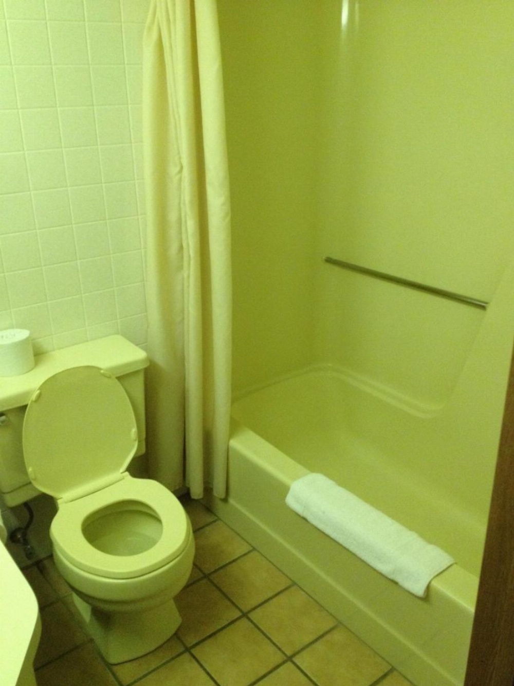 Room image 2